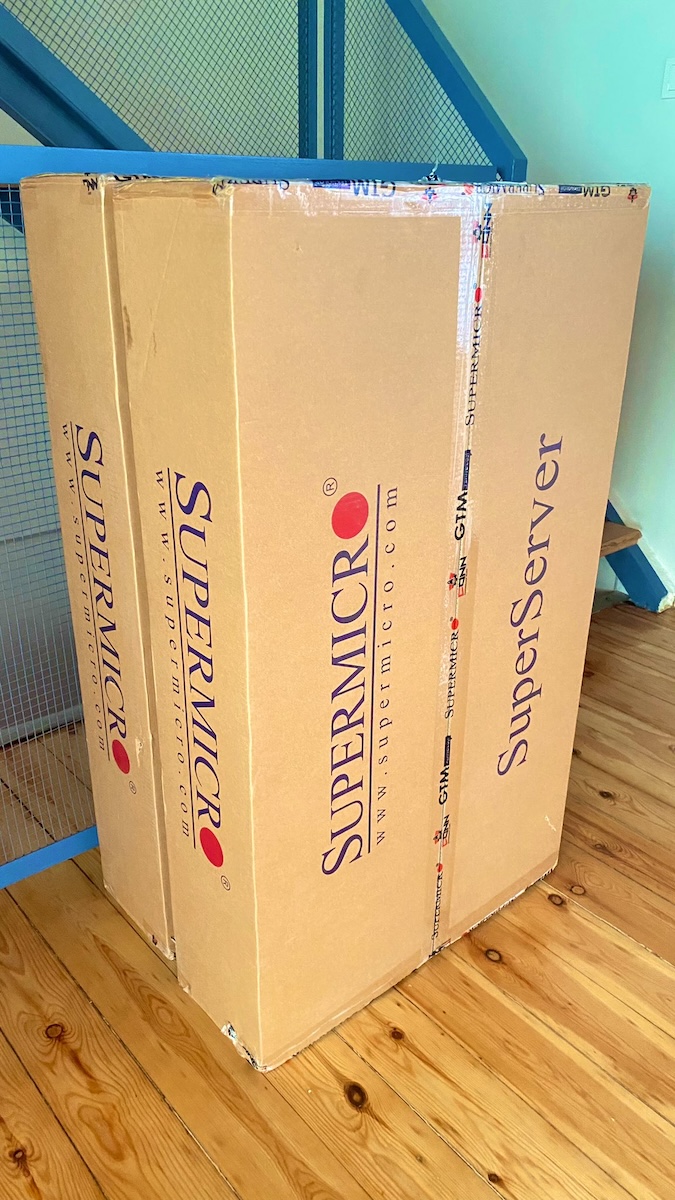 Submerge servers boxed.