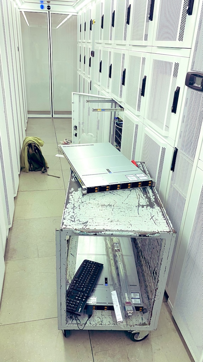 Submerge servers setup process.
